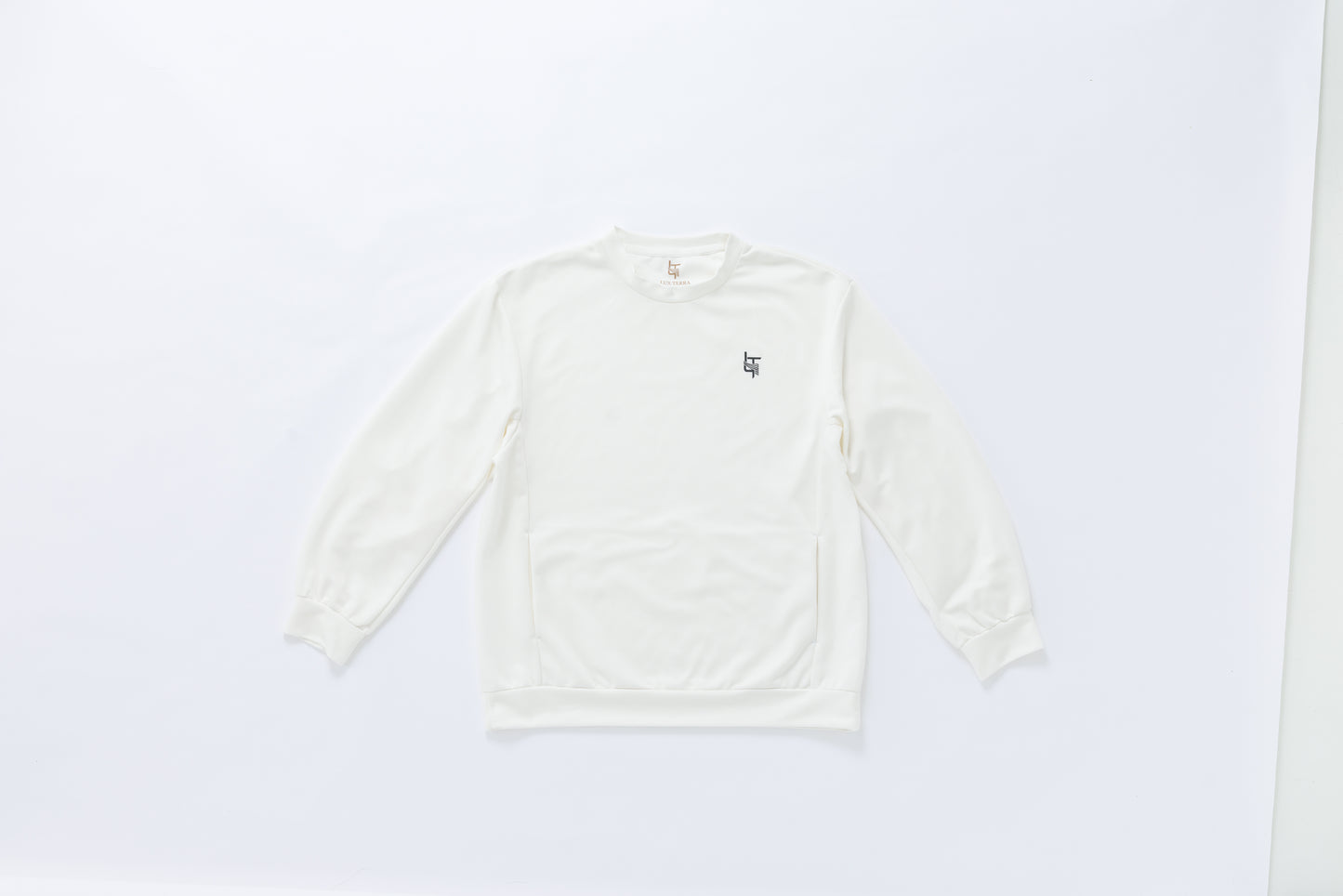 LUX TERRA　クルーネックトレーナー